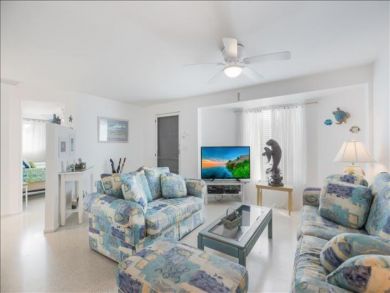 Anna Maria Island Vacation Duplex 2 Bedroom Sleeps 6 Guests