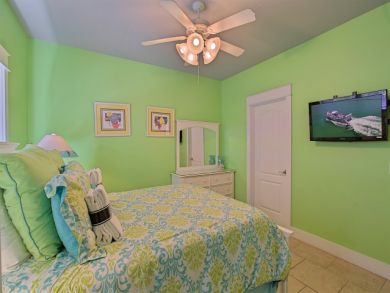 Luxury Miramar Beach Pool Vacation Home with Six Bedrooms Luxury Miramar Beach Pool Vacation Home with Six Bedrooms
