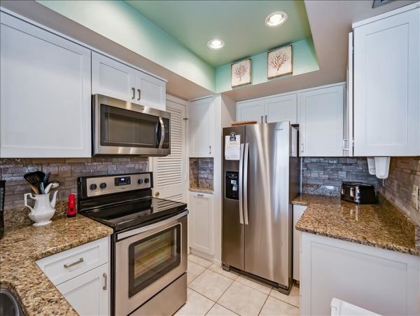 Boca Grande Gulf-Front Vacation Rental 3-Bedroom Townhome with Pool & Beach Access