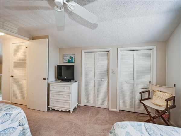 Boca Grande Gulf-Front Vacation Rental 3-Bedroom Townhome with Pool & Beach Access