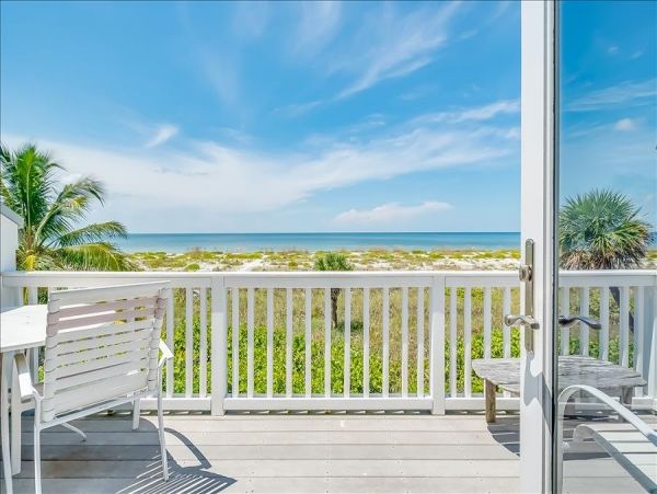 Boca Grande Gulf-Front Vacation Rental 3-Bedroom Townhome with Pool & Beach Access