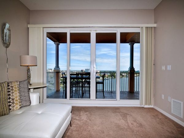 Three Bedroom Condo Sleeps 8 Overlooks Harbor Close to Beach
