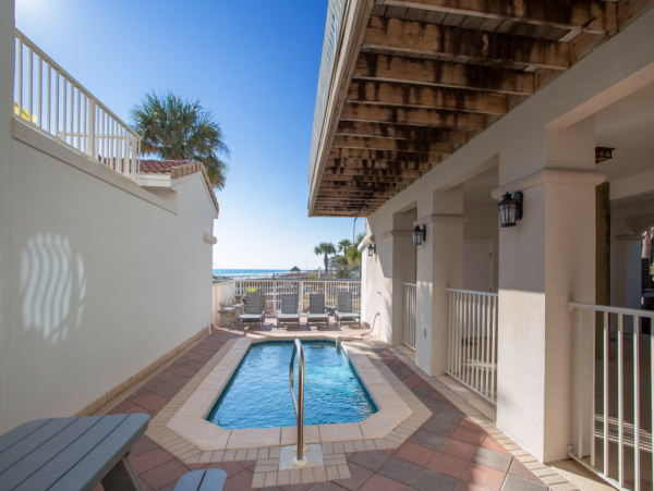 Miramar Five Bedroom Beach Vacation Home With Private Pool