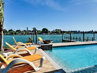 Treasure Island Luxury Condo with boat dock