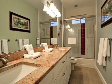 Treasure Island Luxury Condo with boat dock