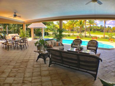 Luxury Vacation Villa with Pool and 4 Bedrooms in Punta Cana
