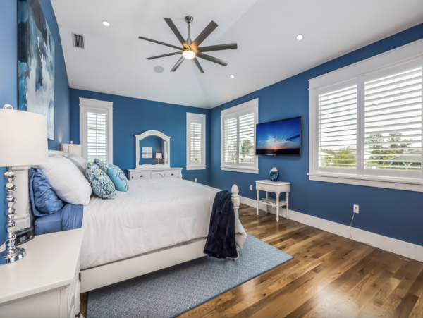 One of the Most Stunning Rentals on Anna Maria Island 5 Star with Canal and Boat Dock
