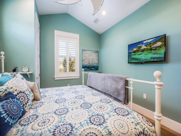 One of the Most Stunning Rentals on Anna Maria Island 5 Star with Canal and Boat Dock
