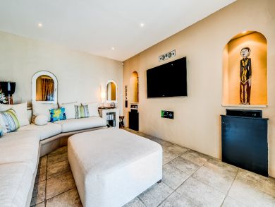 St. Martin Exquisite 2 Bedroom Rental Beachfront Escape