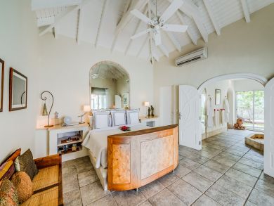 St. Martin Exquisite 2 Bedroom Rental Beachfront Escape