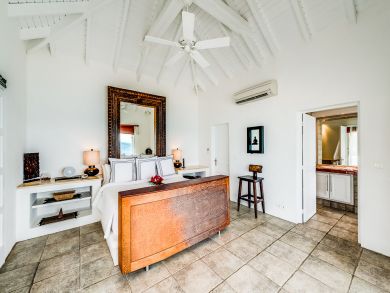 St. Martin Exquisite 2 Bedroom Rental Beachfront Escape