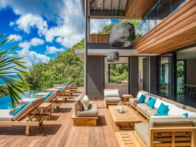 St. Barts Home 897595