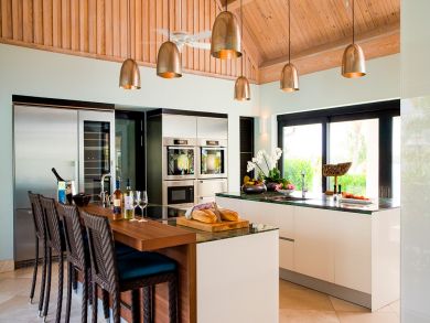 Antigua Barbuda Home 897597