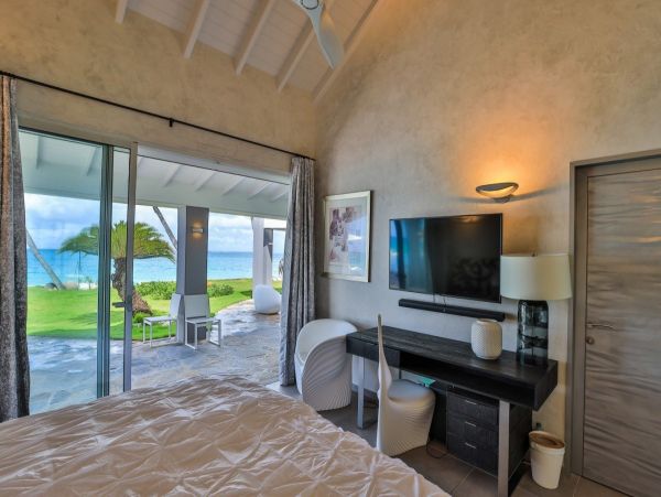 Oceanfront Saint Martin Vacation Villa