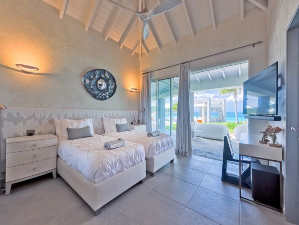 Oceanfront Saint Martin Vacation Villa