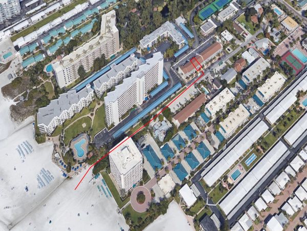 Great Value Siesta Key Two Bedroom Condo Short Walk to Beach