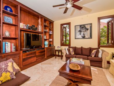 Jamaica Montego Bay Luxury Villa Overlooks Private Beach