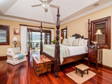Jamaica Montego Bay Luxury Villa Overlooks Private Beach