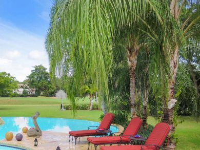 Luxury 6 Bedroom Vacation Villa with Golf Course Views
