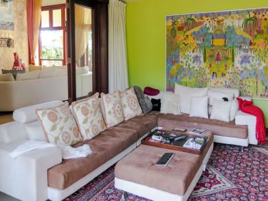 Luxury 6 Bedroom Vacation Villa with Golf Course Views