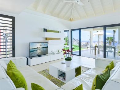 St. Barts Home 897630