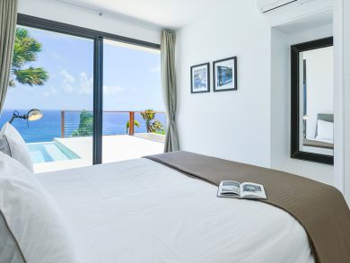 St. Barts Home 897630