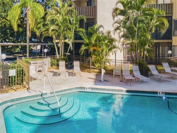 SIESTA KEY BAYSIDE 2 BEDROOM 2 BATHROOM