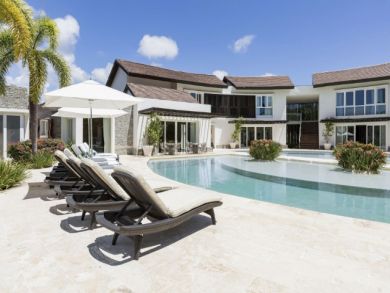 Luxury Living, Great Location, Fabulous Pool.