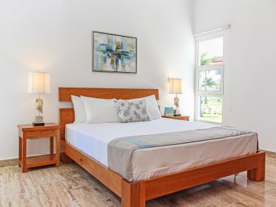 Resort With Water Park, Spa and Much More Walk to Beach