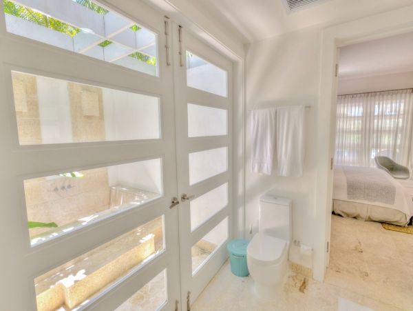 Punta Cana Villa Pool Luxury Staff Five Star Accommodates 12