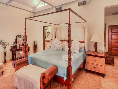 Five Bedrooms, Luxury, Ocean Views.