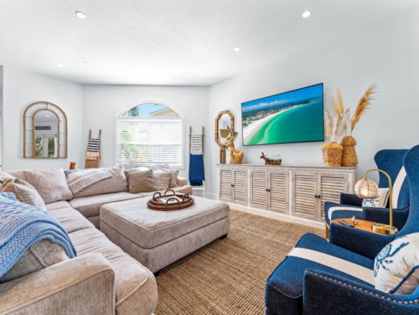 Short Walk to Beach from this Four Bedroom Condo in Siesta Key