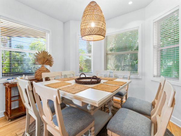 Short Walk to Beach from this Four Bedroom Condo in Siesta Key