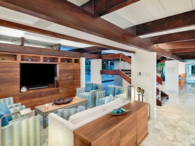 Luxury Jamaica Villa with Views to Moon Bay Pool, Gym, Staff