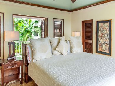 Montego Bay Villa  Jamaica's North Coast, Staff, Pool Views