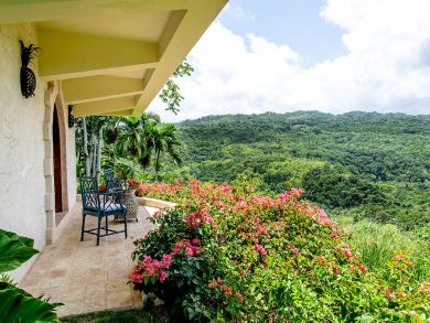 Single Level Luxury Vacation Villa Montego Bay Jamaica