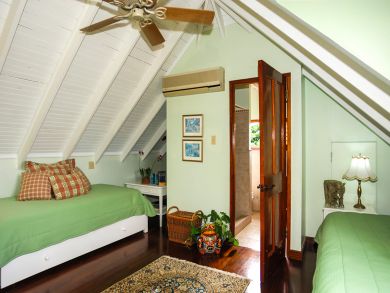 Beachfront Caribbean Vacation Villa