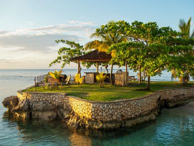 Beachfront Caribbean Vacation Villa