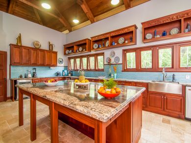 Jamaica Luxury Vacation Home 6 Bedrooms Sleeps 12 Guests