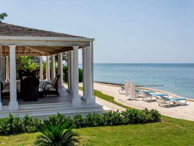 Montego Bay Waterfront Villa 7 Bedrooms Sleeps 14 - Pool