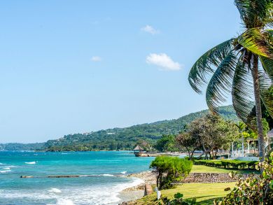 Luxury Six Bedroom Montego Bay Villa Six Bedrooms Sleeps 12