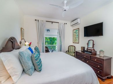 Ocho Rios Jamaica Luxury Ocean Front Vacation Villa Pool