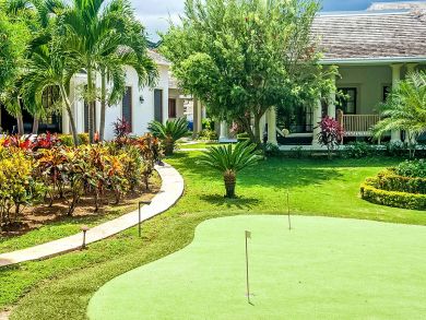 Luxury Five Bedroom Montego Bay Vacation Villa Sleeps 10