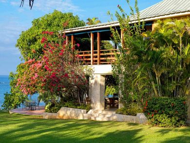 Beachfront Estate in Whitehouse Jamaica - Caribbean Sea View