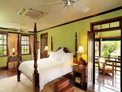 Beachfront Estate in Whitehouse Jamaica - Caribbean Sea View