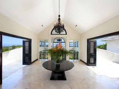 Luxury Montego Bay Vacation Villa with Guest House Sleeps 18