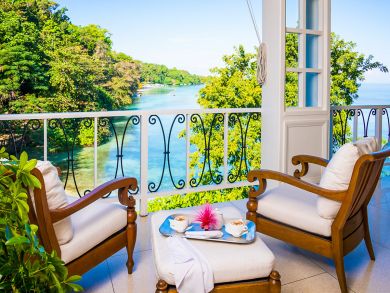 Ocho Rios 8 Bedroom Luxury Jamaica  Vacation Villa Sleeps 16