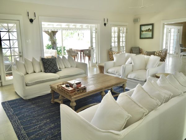 Jamaica Luxury 9-Bedroom Luxury Vacation Villa Private Beach