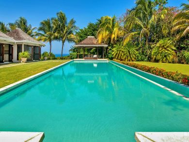 Sandy Bay Luxury Villa Pool Beach