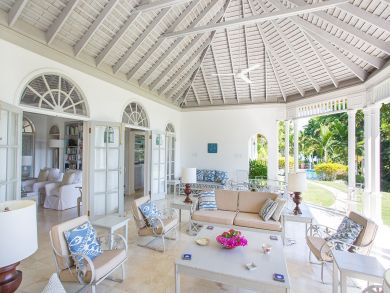 Jamaica Vacation Villa On Coconut Plantation.
